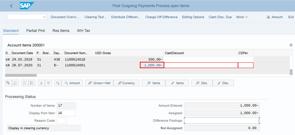 Post an outgoing payment in SAP: Select the open invoice.